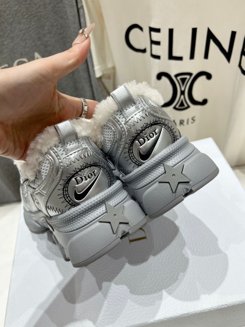 chr1st1an D10r sneakers